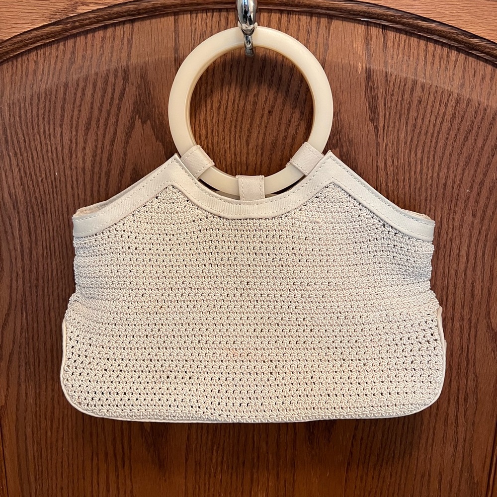Vintage Frankie & Johnnie Cream Crochet Handbag With Resin Handles